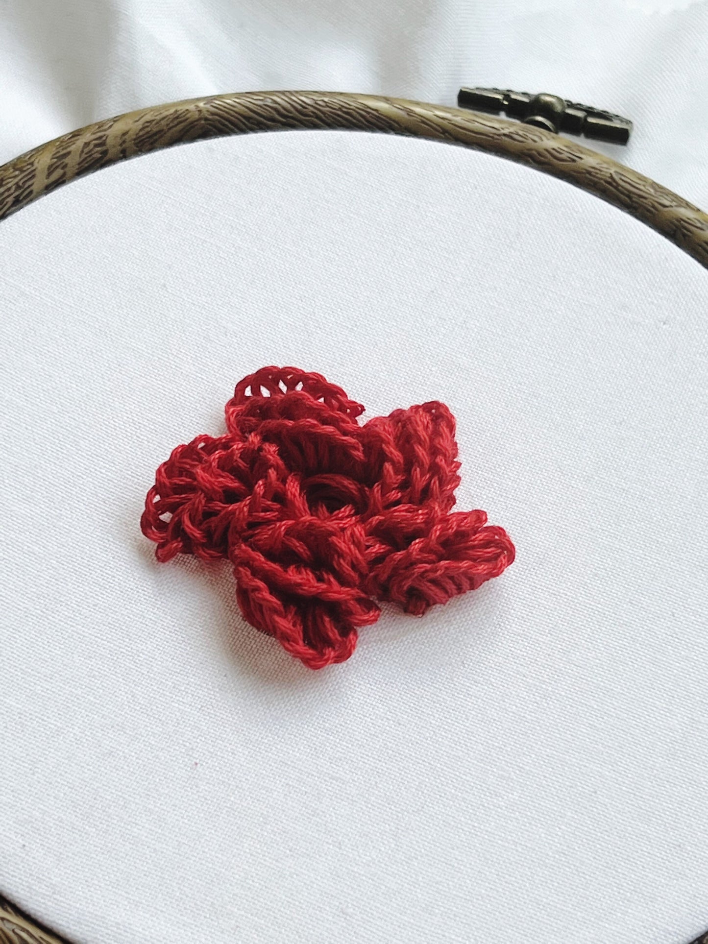 Cast-on Rose Mini Pattern | Flower Embroidery | 3D Embroidery